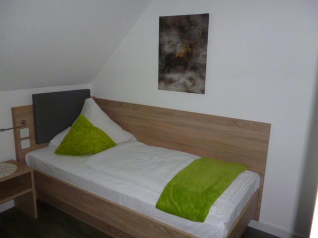 Hotel Garni Haus Schoenberger Heiligenhaus Zewnętrze zdjęcie