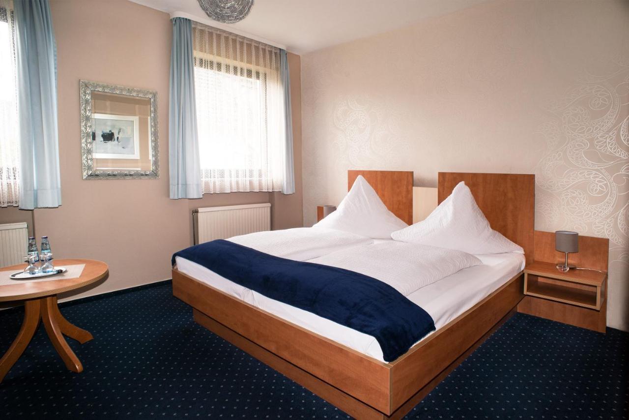 Hotel Garni Haus Schoenberger Heiligenhaus Zewnętrze zdjęcie